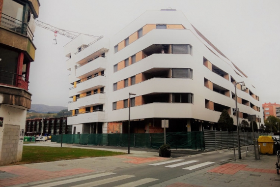 Uribarri kalearen irekiera